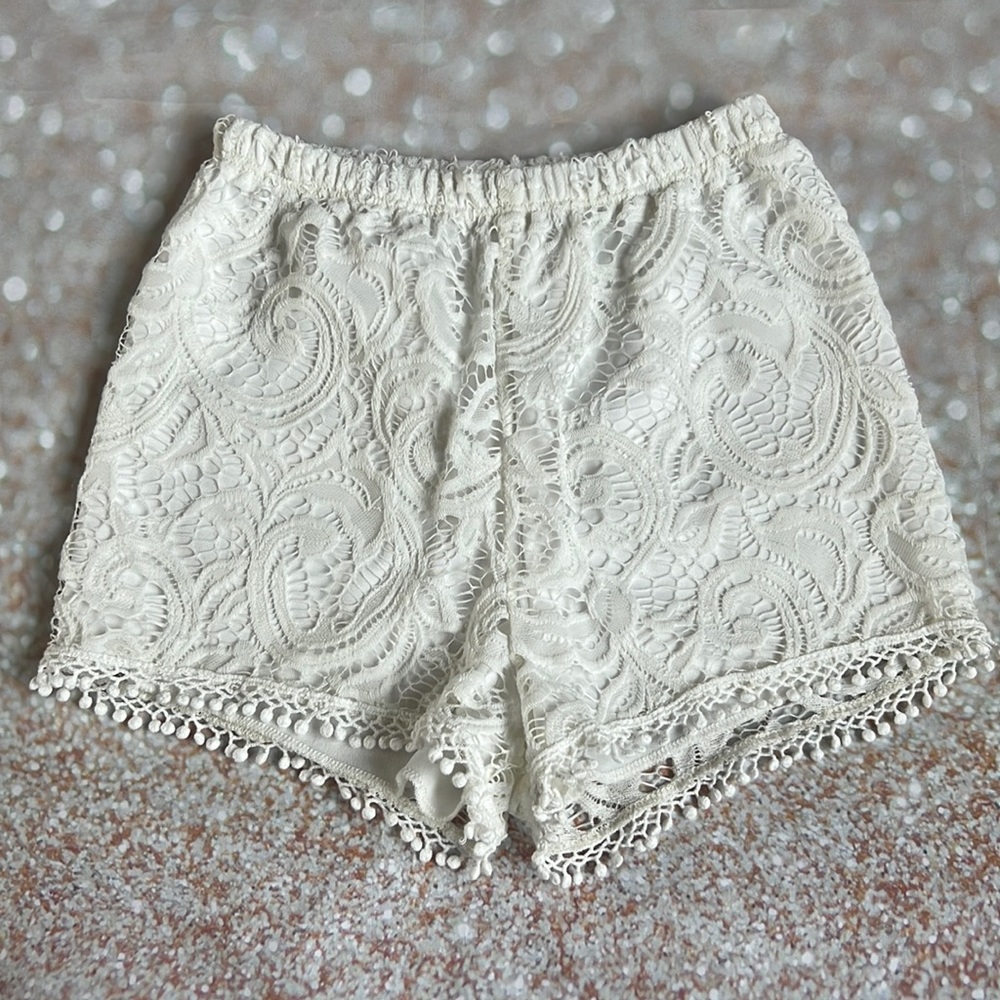 Random Hearts Girls Lace White Shorts